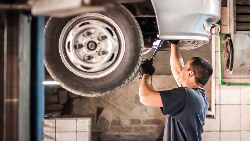 Tips for Saving Money on Car Repairs at an Auto Shop