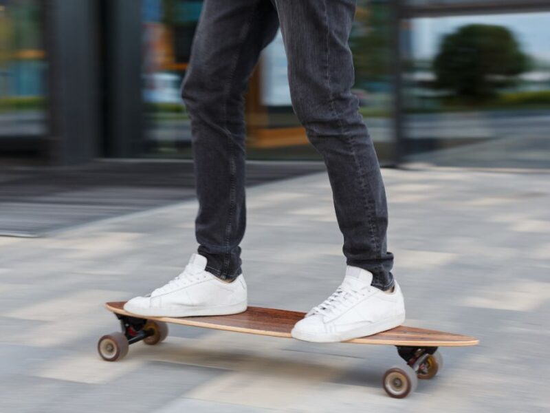 5 Reasons Why Longboarding Will Improve Your Life